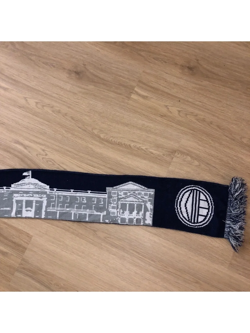 LONGWOOD UNIVERSITY LANCERS DOUBLE SIDED REVERSIBLE SCARF KNIT GRAY WHITE BLUE